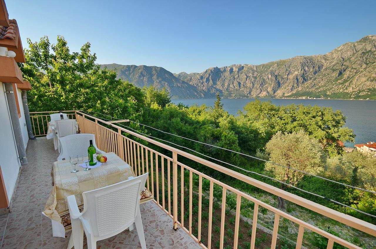 Apartmani Prcanj Kotor Eksteriør bilde