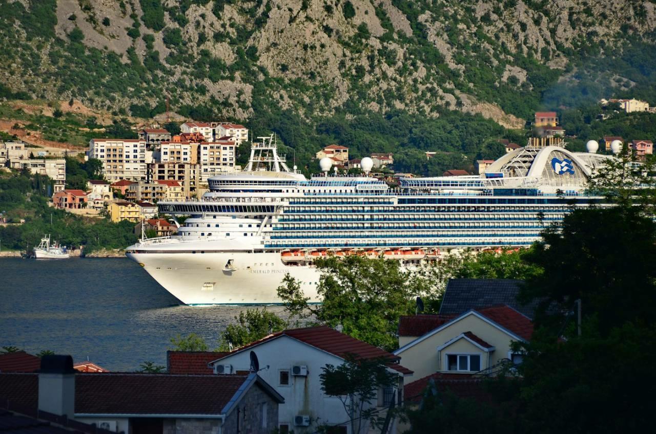 Apartmani Prcanj Kotor Eksteriør bilde
